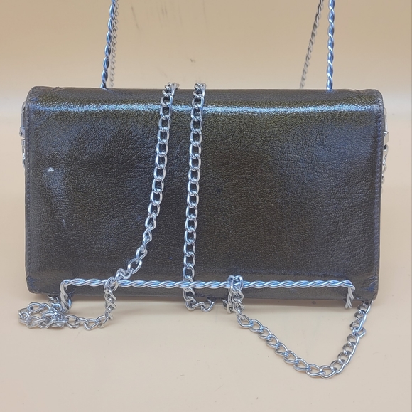 Authentic Chanel Wallet on Chain - Picture 2 of 14